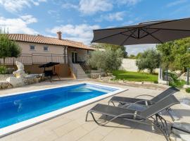 House Cerovac, hotel i Nedeščina