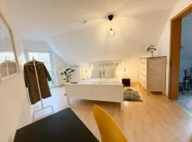 Zentrale, Designer Maisonette Wohnung mit Galerie, Gruppen- und Kinderfreundlich, Smart TV