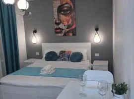 OLD TOWN Central Studio