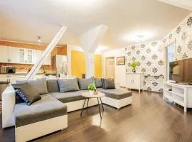 VacationClub - Admarmal Apartament 1