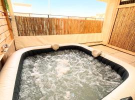 מעלה ההר, מלון בטבריה