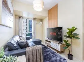 Furnished 2-Bedroom in Avida Towers Riala, Cebu IT Park with Fast WiFi, Netflix, Pool and More