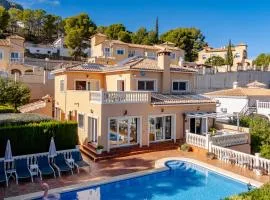 Ty Croeso-Entire villa with sea view