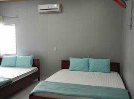 NHÀ KHÁCH KEN, hotel in Cà Mau