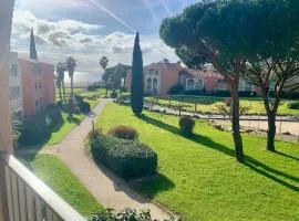 T2 Cabine aperçu Mer à moins de 100 m de la plage