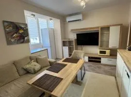 Forum Apartment