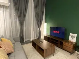 2BR Modern Loft at PJ l LRT l 300Mbps Wifi