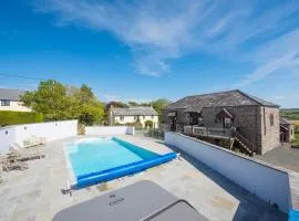 5 Bed in Marhamchurch oc-h34744