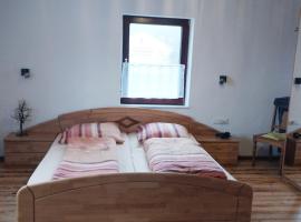 Ferien Monteur Wohnung Nikki – hotel w mieście Argenthal