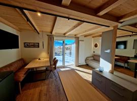 Praterhof Chalet in Südtirol - Natur, Ruhe & Bergblick, Hotel in Brixen