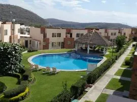 Hermosa casa familiar con terraza comoda