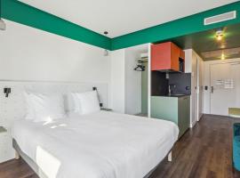 All Suites Appart Hôtel et Hôtel - Paris 13 - Porte d'Italie, Hotel in Paris