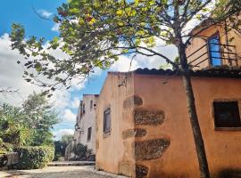Villa Pedra Natural Houses, hotel i Alvorge