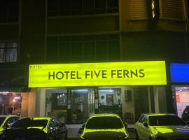Hotel Five Ferns at Bandar Baru Bangi near UKM and Bangi Sentral, hotel di Bandar Baru Bangi