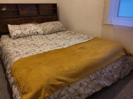 Creative Homestay Private Room: Gillingham şehrinde bir otel
