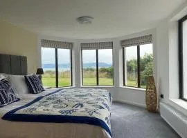 The Beach House, Sea View