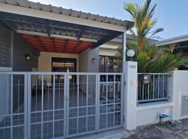 Viesnīca Joyful House Naiyang beach pilsētā Thalang