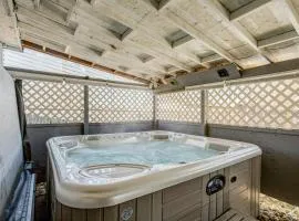 Hot Tub, Fire Pit! Group-Ready Stay Near Denver