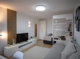 Cozy apartment with pool I U-Bahn