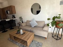 Casa en Fraccionamiento con check-in 24 hr, Hotel in Torreón