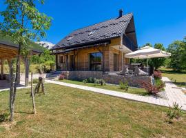 Modern Alpine Monsalbius Chalet, hotell sihtkohas Baške Oštarije