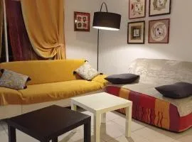 Maison spacieuse avec jardin proche Futuroscope