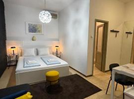 Oktogon Panzi&oacute;