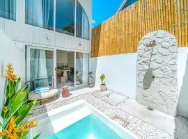 Bright 1BR mezzanine Casa Brisa with Private Pool near Uluwatu -Bali