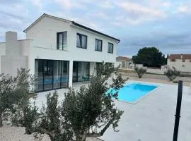 New luxury villa BRDINE