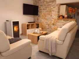 Gîte en pierre Au Chant des Roches