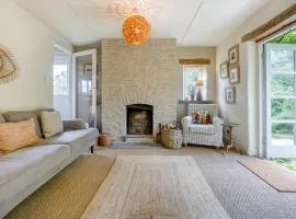 3 Bed in Newton St. Margarets oc-o33367