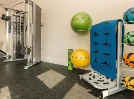 Cedar Park Apt -Pool, Gym, TV, Kitchen, Laundry