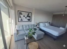 Suits vistas al mar con balcón pisos altos