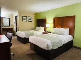 The Hills Inn Eagle Rock - Near Old Town Pasadena