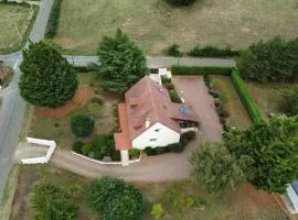 Le Petit Charme - Savigné L'Evêque