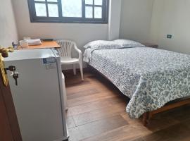 Hospedaje Restaurant Suárez, hotel Marcarában