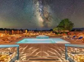 Villa Estella 4BR Home, Pool, Spa, Firepit, Mins to JTNP