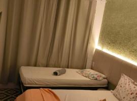 Casa ampla para até 8 pessoas, Hotel in Volta Redonda