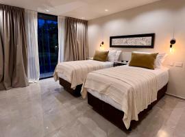 Catalina Hotel, готель у місті Єрба-Буена