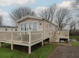 Homeslea 33 Millennium Gardens