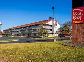 Red Roof PLUS Chicago - Hoffman Estates