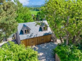Edinburgh's Springtime Chalet, hotelli kohteessa Roslin