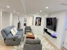 Studio 8848 - Sleeps 8