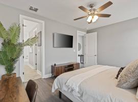 Gated Parking + Fire Pit | Near Zoo + Rhodes、メンフィスのホテル