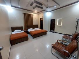 HostHub Guest House Gulshan iqbal, hotel u gradu 'Karachi'