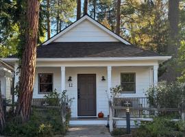 Bridge Street Cottages, hotel di Bigfork