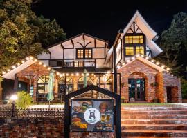 The Bears Lodge, hotel en Hakuba