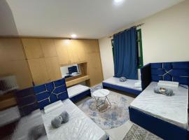 샤르자에 위치한 호텔 ALEX Hostel C504 - Bed in a shared room with other guests