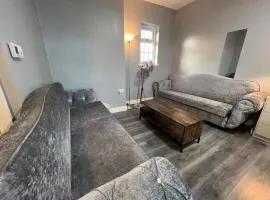 Central Studio - large with sofa beds - sleeps 6