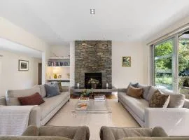 Arrowtown Home near Golf, Biking & Walking Trails